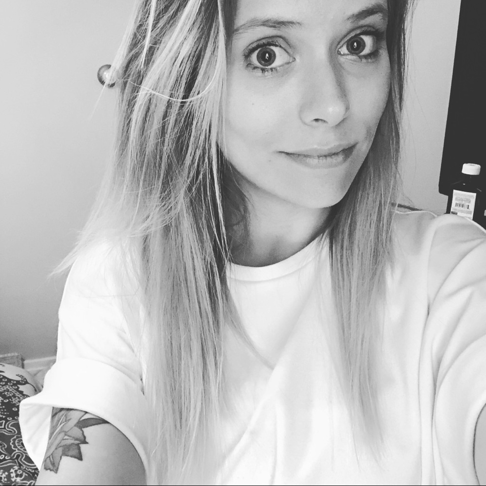 Meet your Posher, Brooke